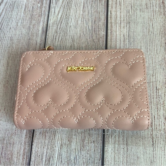 Betsy Johnson Pink Quilted Wallet - Picture 1 of 8